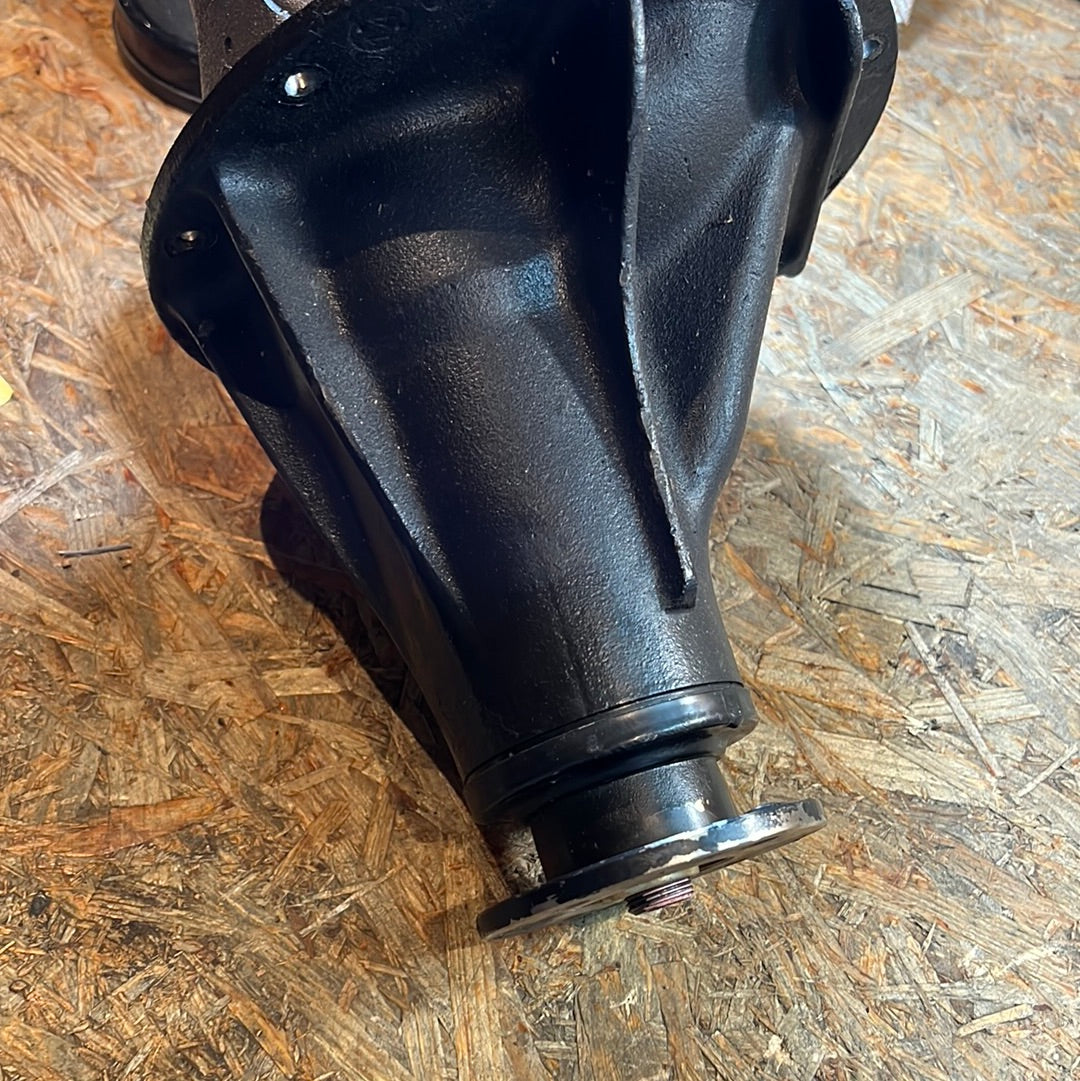 Original Mitsubishi Pajero Montero 90-93 Differenzial NEU MB664763