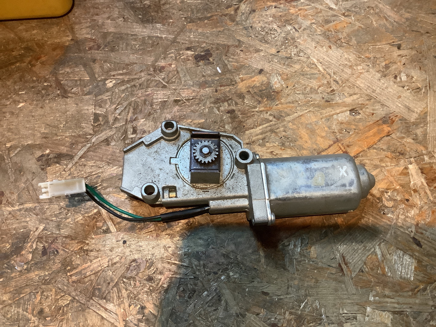 Mitsubishi Pajero Bj. 91-99 Schiebedachmotor Original Webasto NEU