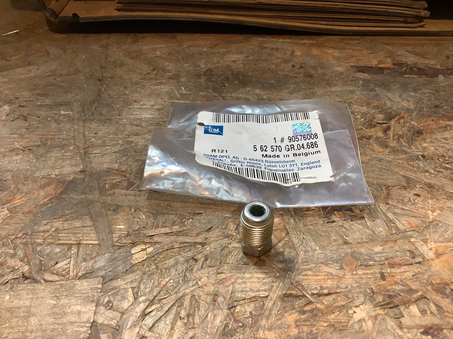 Opel Astra G, Zafira A Gewindekupplung M12 Bremsleitung an Bremsschlauch hinten Original GM NEU