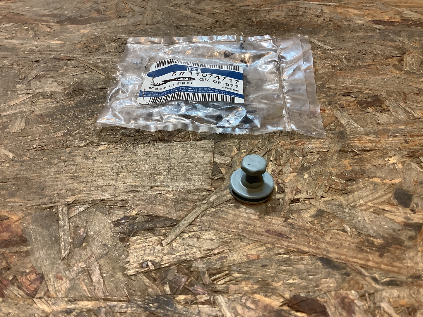 Oldtimer/Youngtimer Clip Original GM NEU