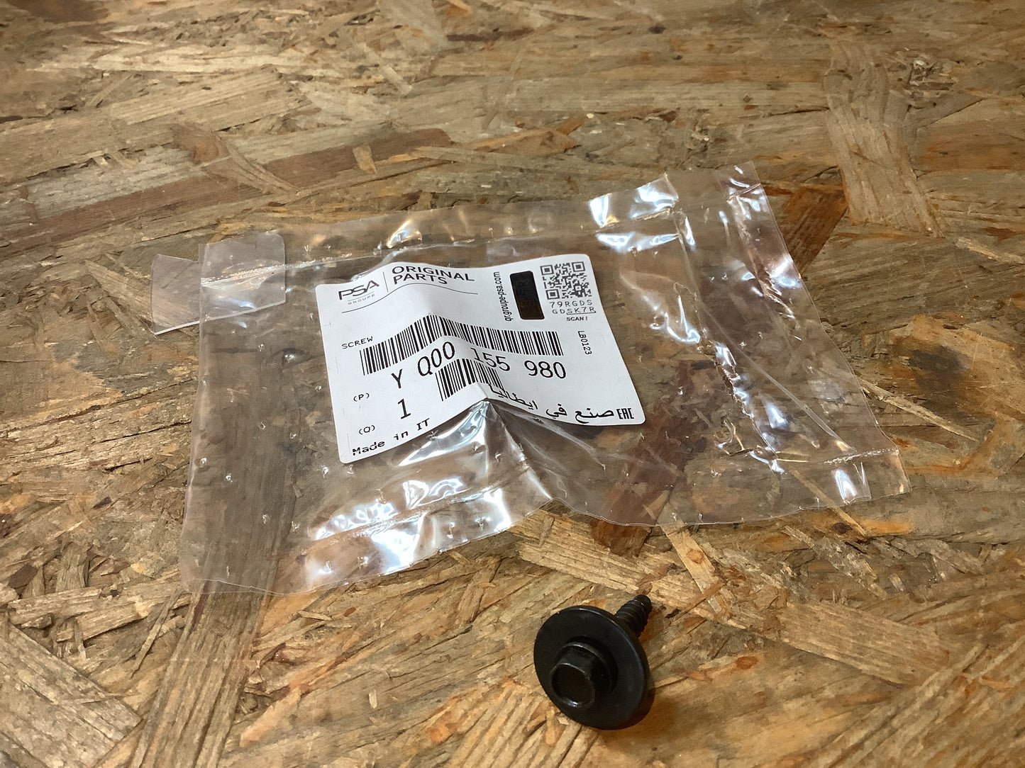 Opel Adam,Astra J/K, Insignia A/B, Meriva B, Mokka, Zafira C Schraube 4.2x20 Original PSA Groupe NEU