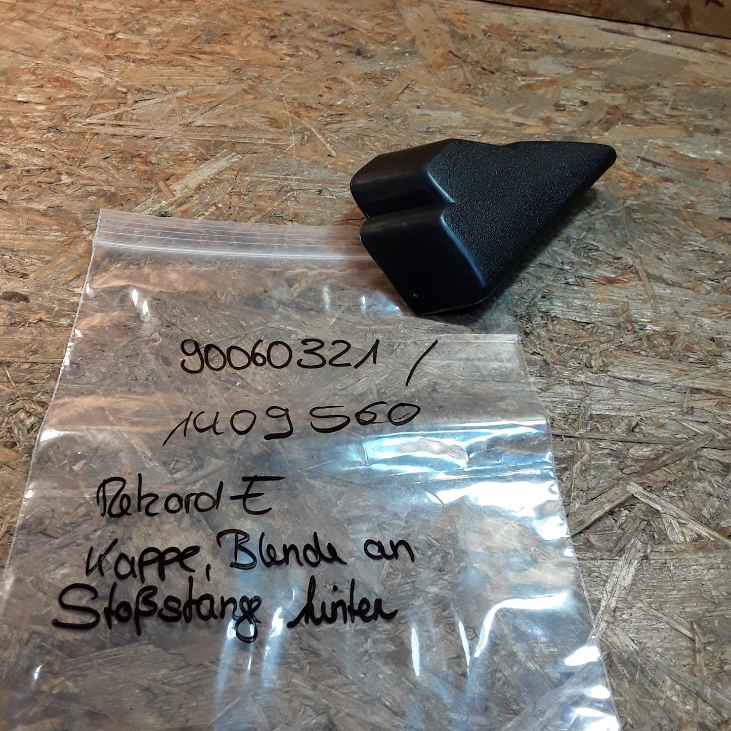 Original GM Opel Rekord E Kappe Stoßtange hinten Rechts NEU