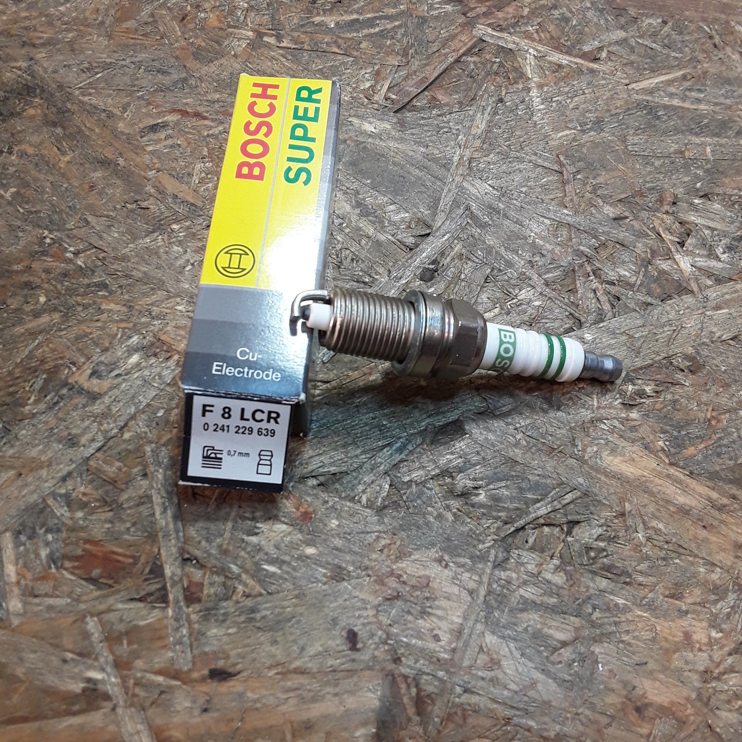 BMW Chrysler Jeep Zündkerze original Bosch NEU