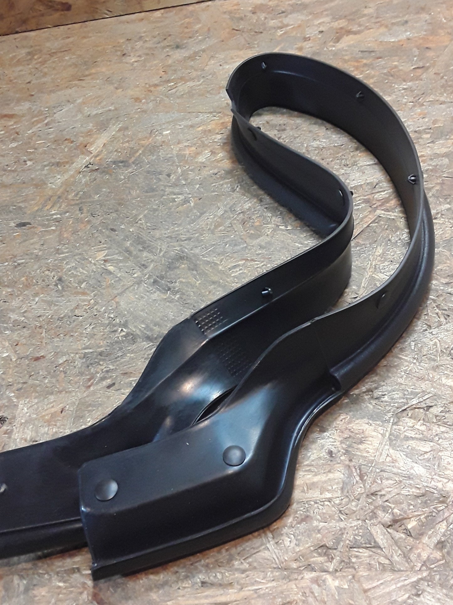 Chevrolet Spark Hauben-und Vorderkanten- Dichtungsstreifen original GM NEU