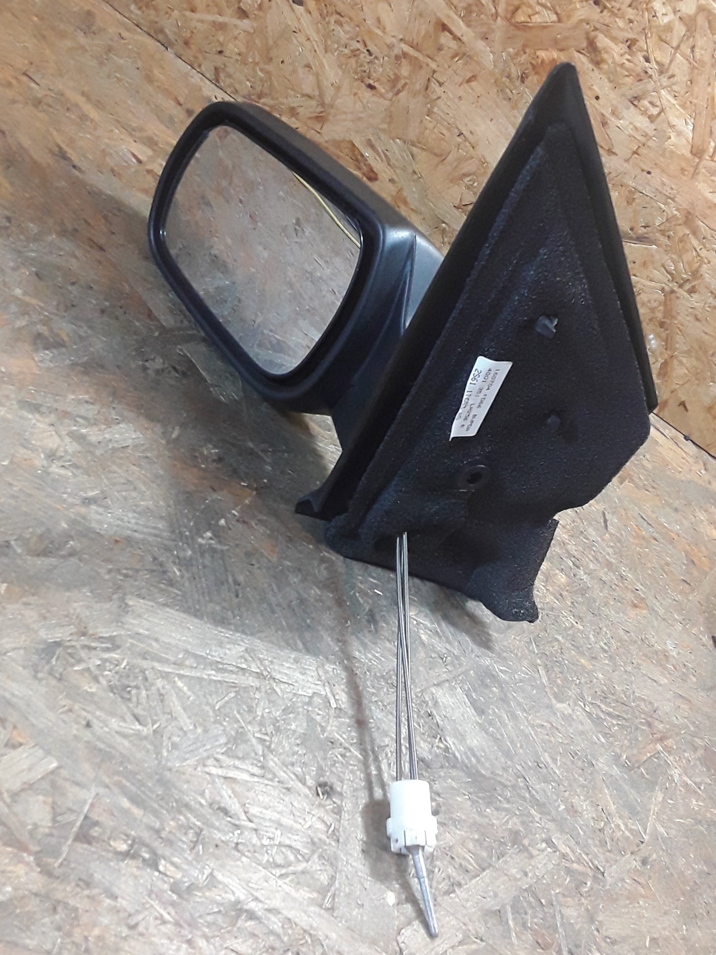 Ford Fiesta V (JH, JD) Außenspiegel mechanisch links original Ford NEU
