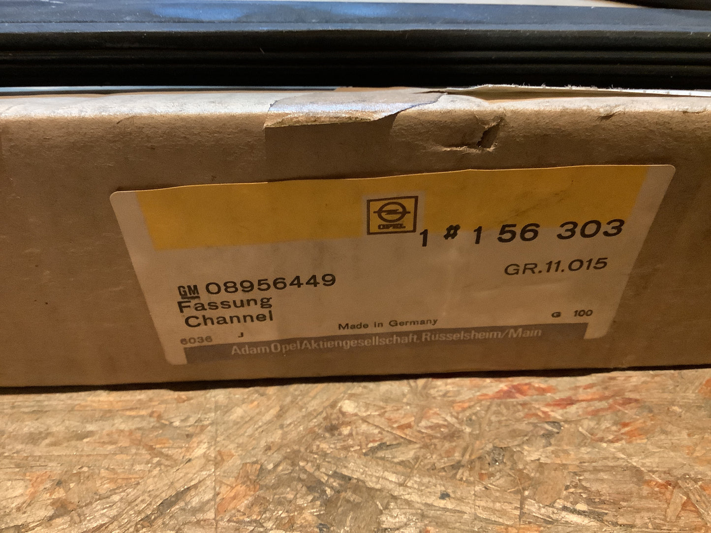 Opel GT-AL Scheibendichtung Seitenfenster mit Nut Original Opel NEU