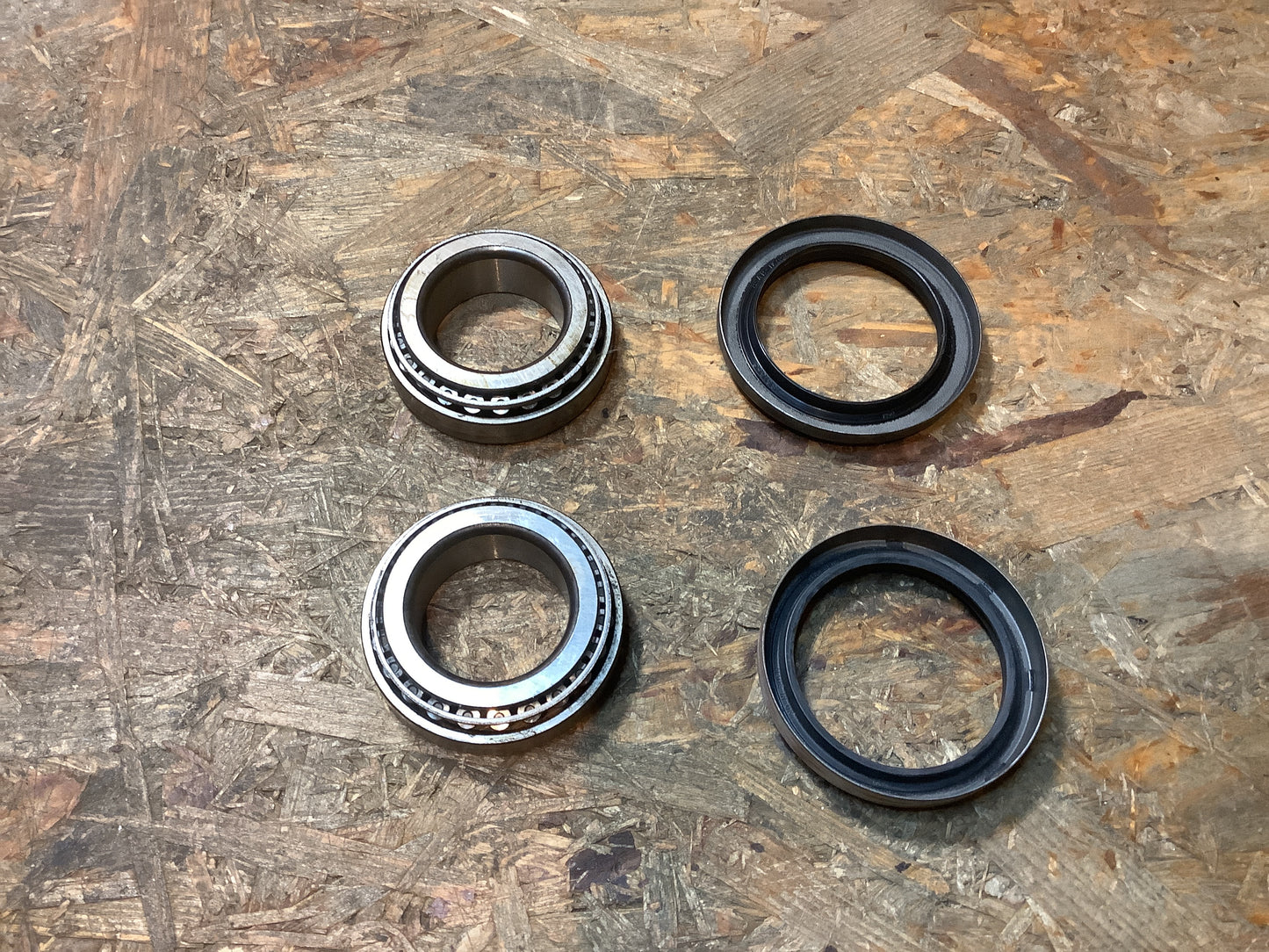 Ford Fiesta I,II Radlagersatz vorne Original Motorcraft NEU