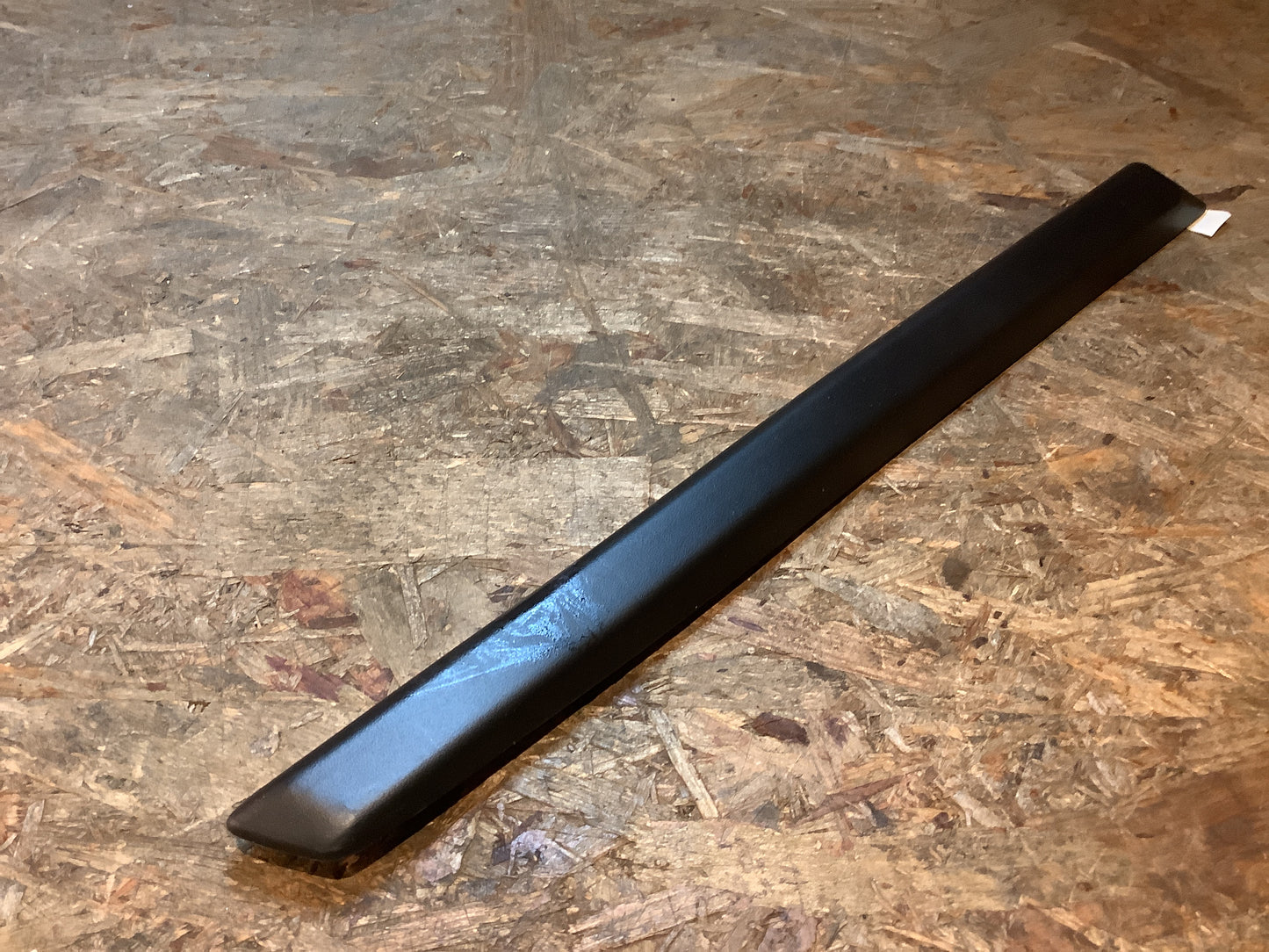 VW Corrado Schutzleiste Seitenteil rechts Original VW NEU