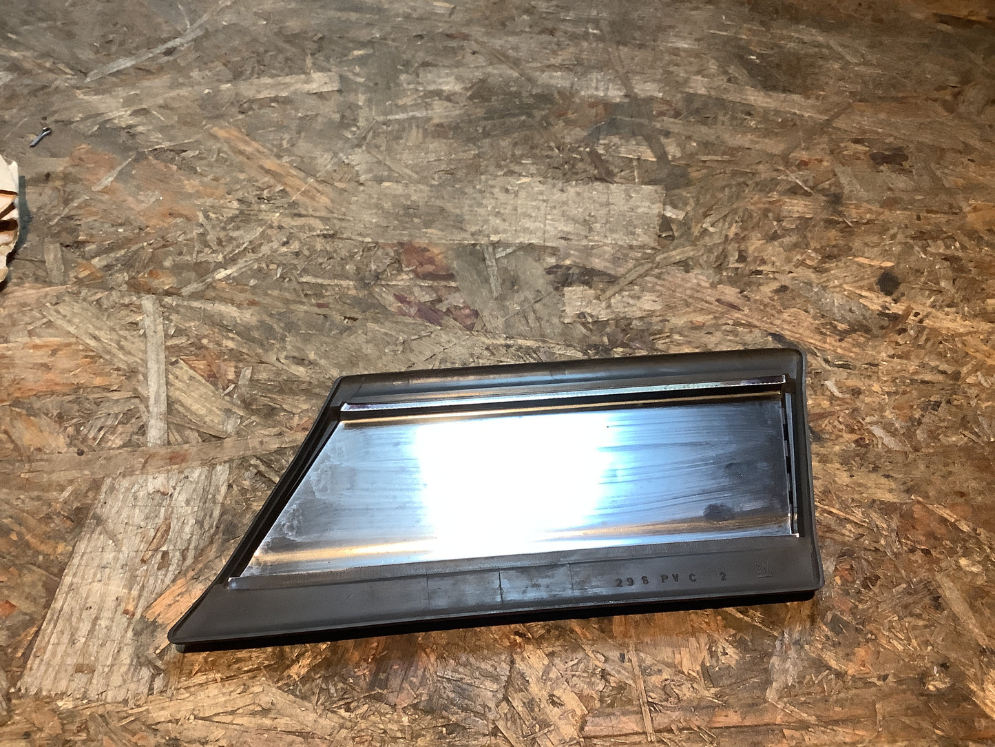 Opel Ascona C Schutzzierleiste grau Kotflügel vorn links Original GM Opel NEU