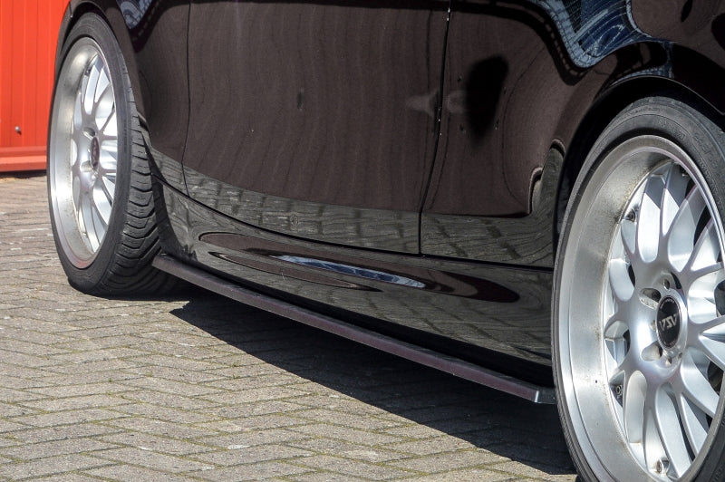 CUP Seitenschweller BMW 1er E82//88 Bj.: 2007-2013 Schwarz Matt