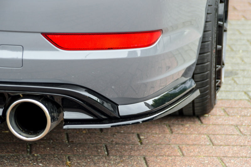 Heckansatz Seitenteile ABS Volkswagen Jetta 7, GLI ab Bj.: 2019- Carbon