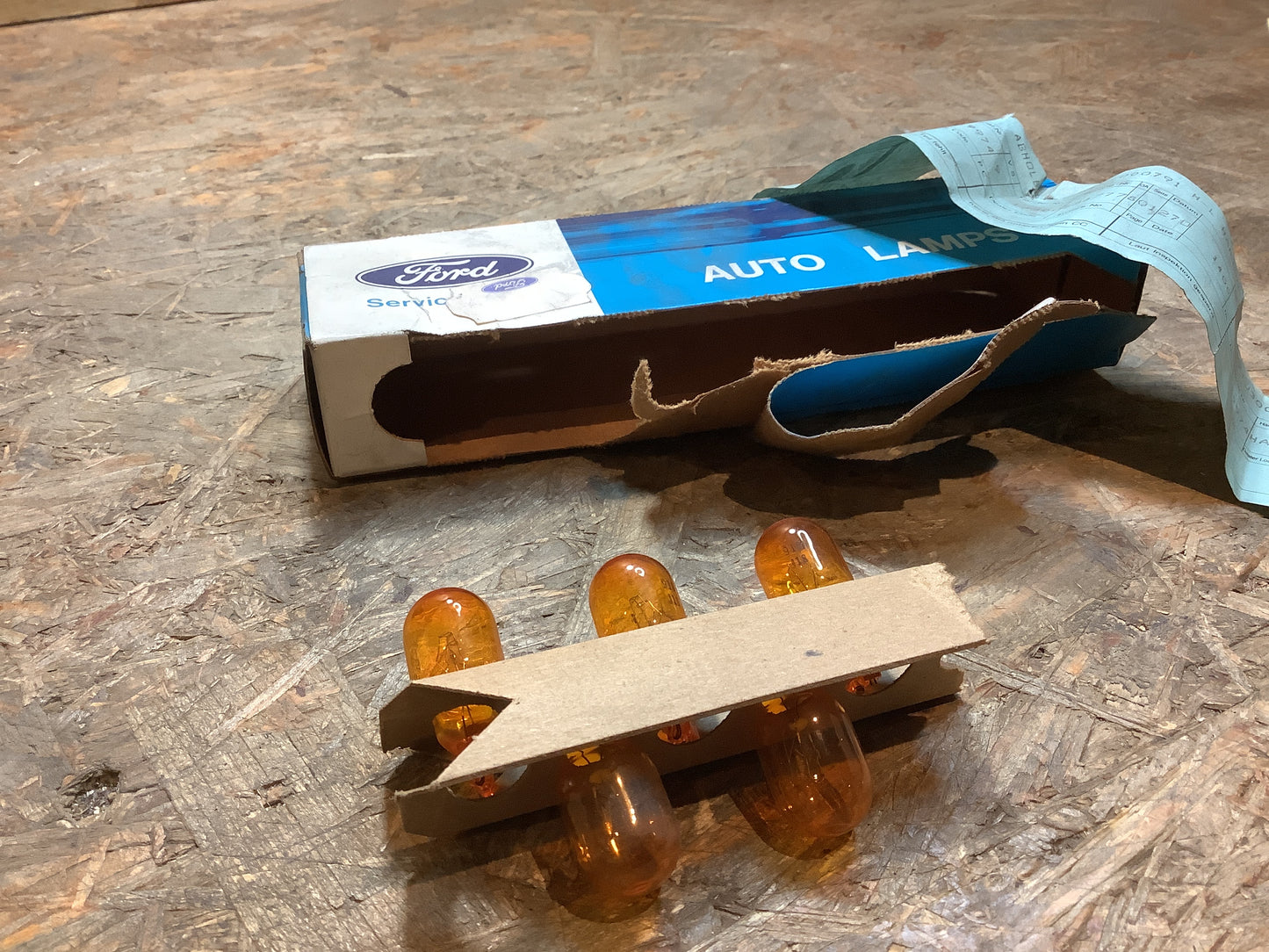 Ford Glühbirne orange Seitenmakierung Original Ford Neu