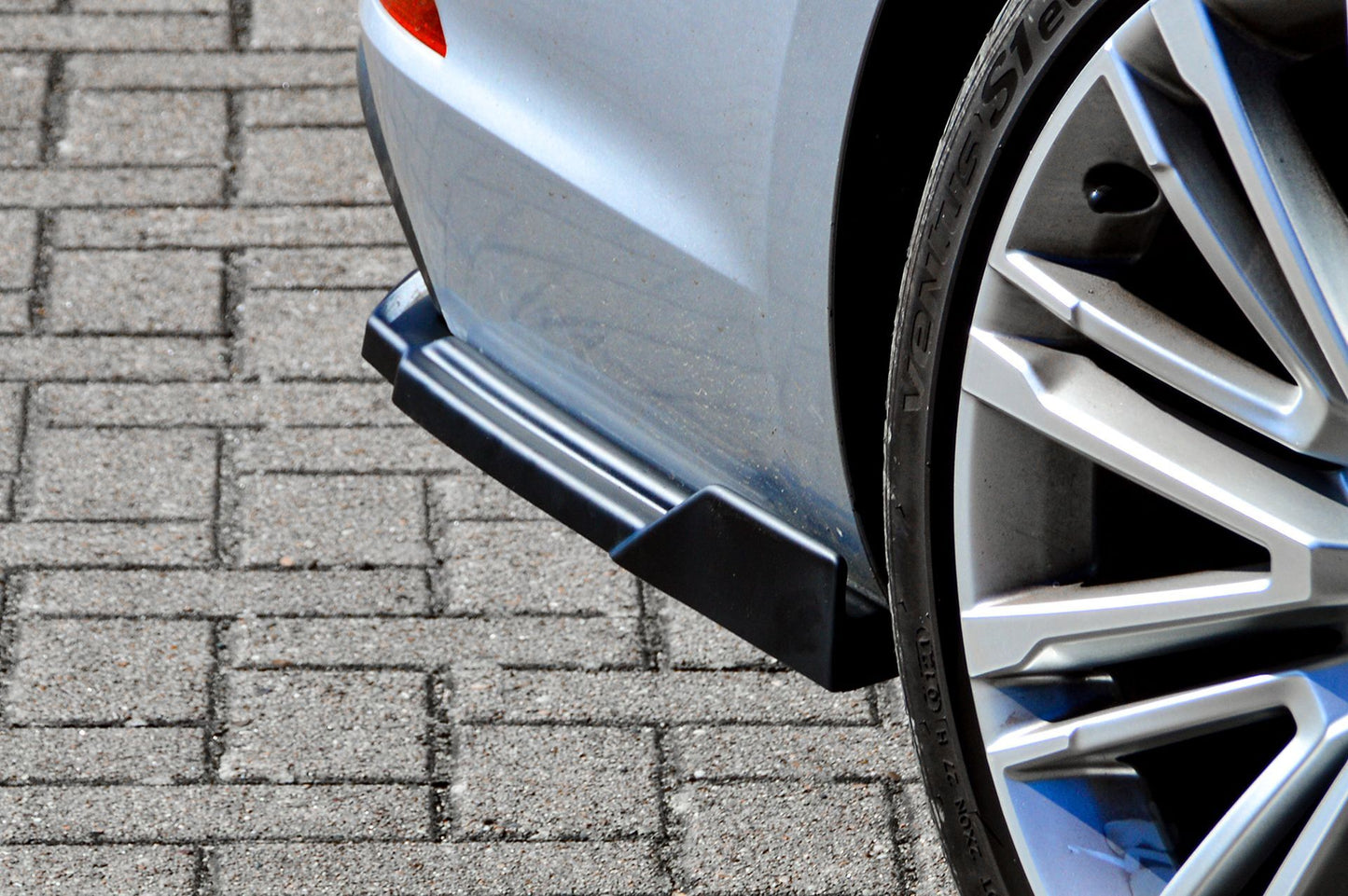 Heckansatz Seitenteile ABS Audi A4 B9 Bj.:06/2018-05/2019 Schwarz Glanz