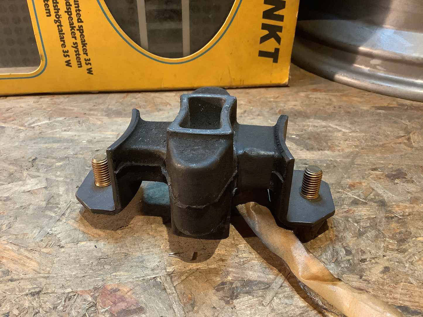 Opel Ascona C, Corsa A Motorhalter NEU