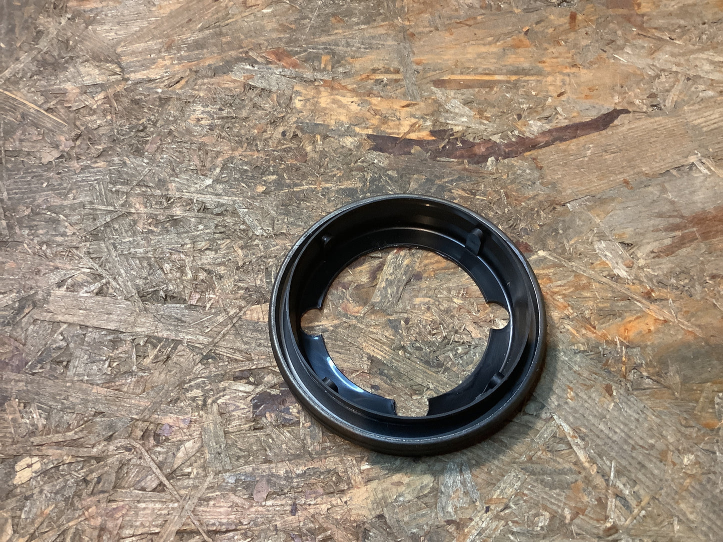 Ford Fiesta III/ IV; Ford KA; Mazda 121 III Wellendichtring/Simmerring Original Motorcraft NEU