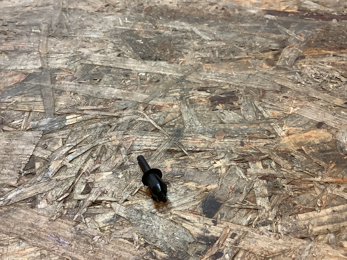 Opel Clip, Spreizniete Kunststoff 6mm NEU