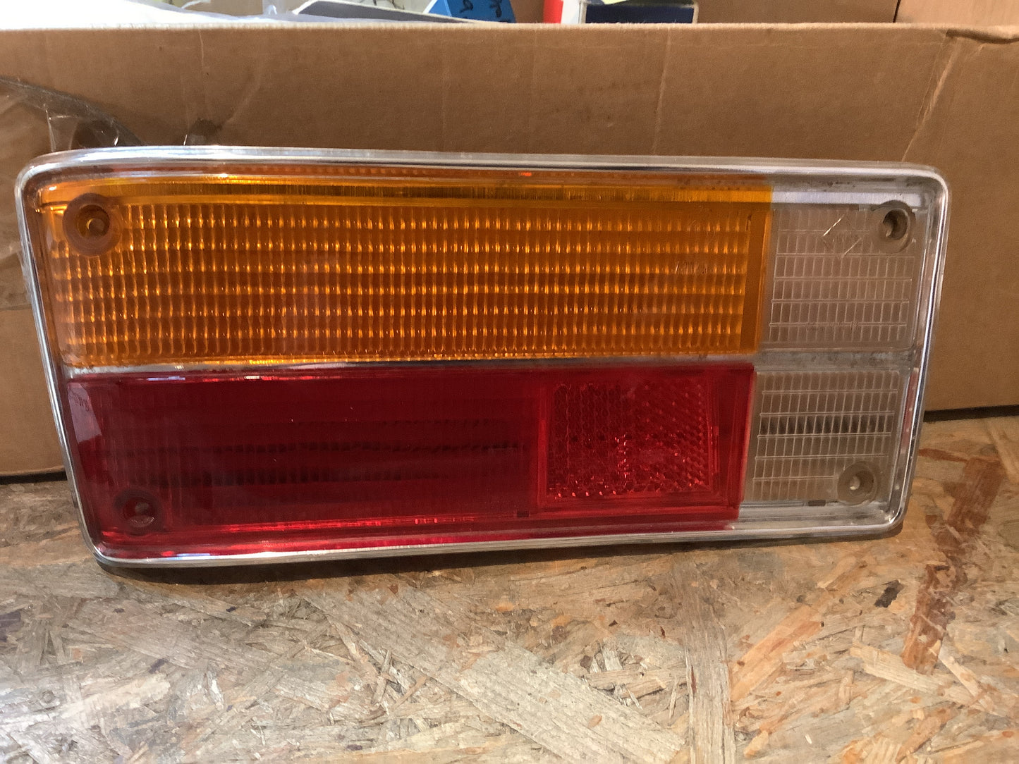 Opel Ascona A Rückleuchte rechts Original SWF NEU