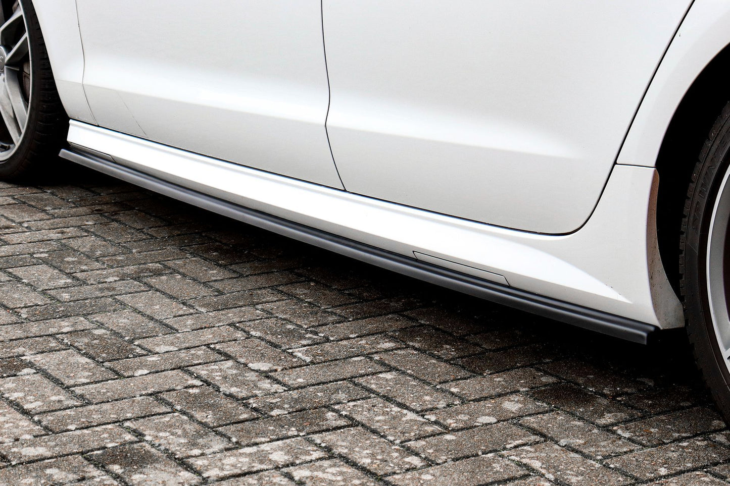 Seitenschwellersatz ABS Audi A6 + S6, 4G, C7 ab Bj.: 2014- Schwarz Glanz