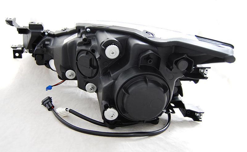 Tuning-Tec LED Tagfahrlicht Scheinwerfer Mazda 6 10-12 chrom