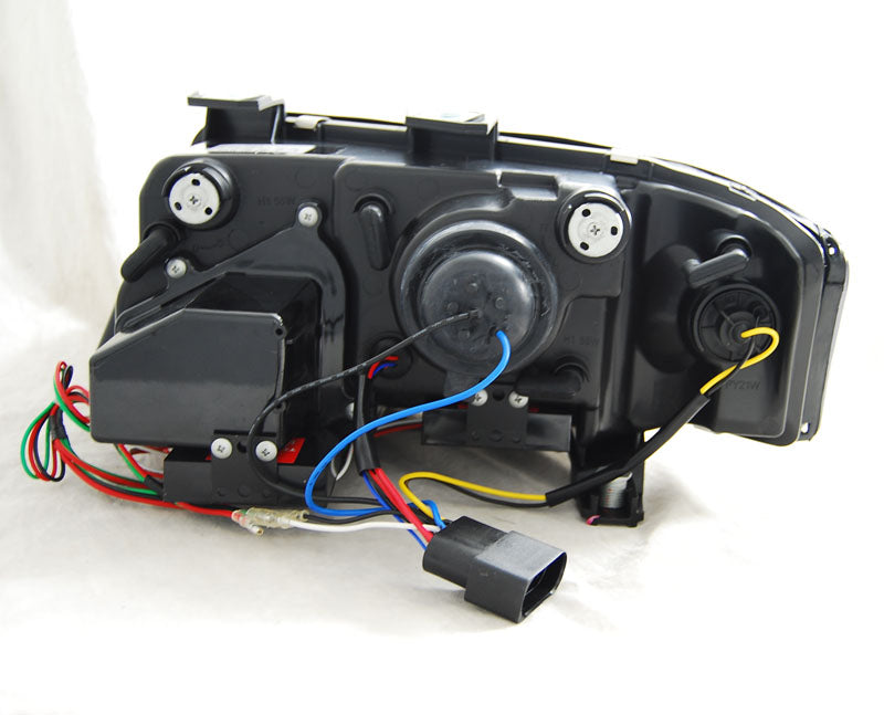 Tuning-Tec LED Tagfahrlicht Scheinwerfer für Audi A6 4B 97-01 schwarz LTI