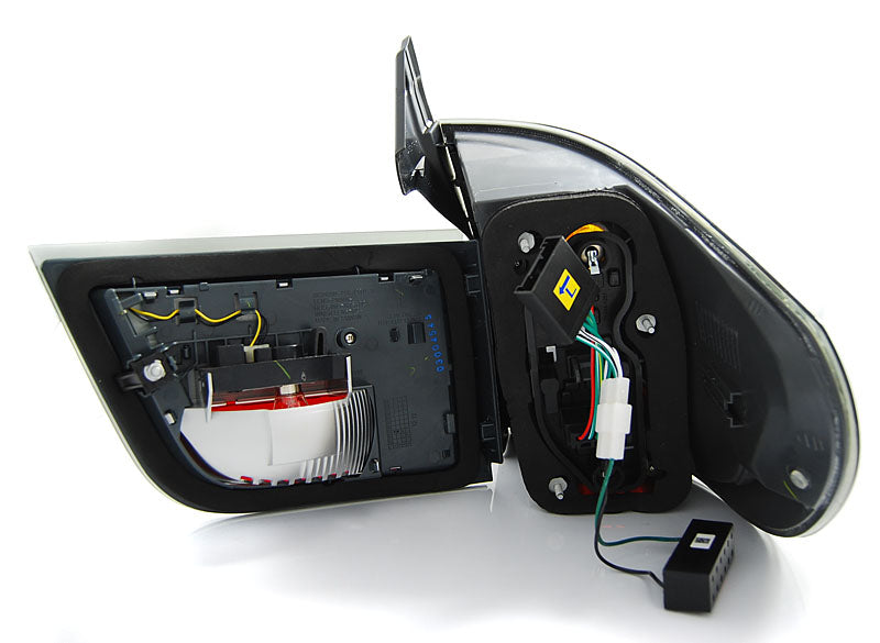 Tuning-Tec LED Lightbar Rückleuchten für BMW X5 E70 07-10 schwarz/rauch LCI Optik