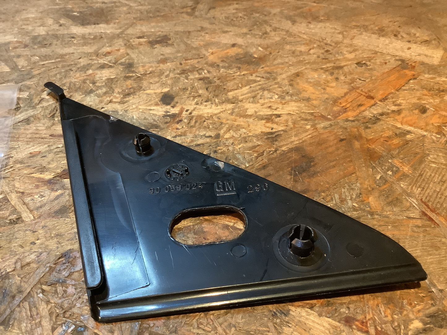 Opel Vectra B Abdeckung rechts Ecken innen Original GM NEU