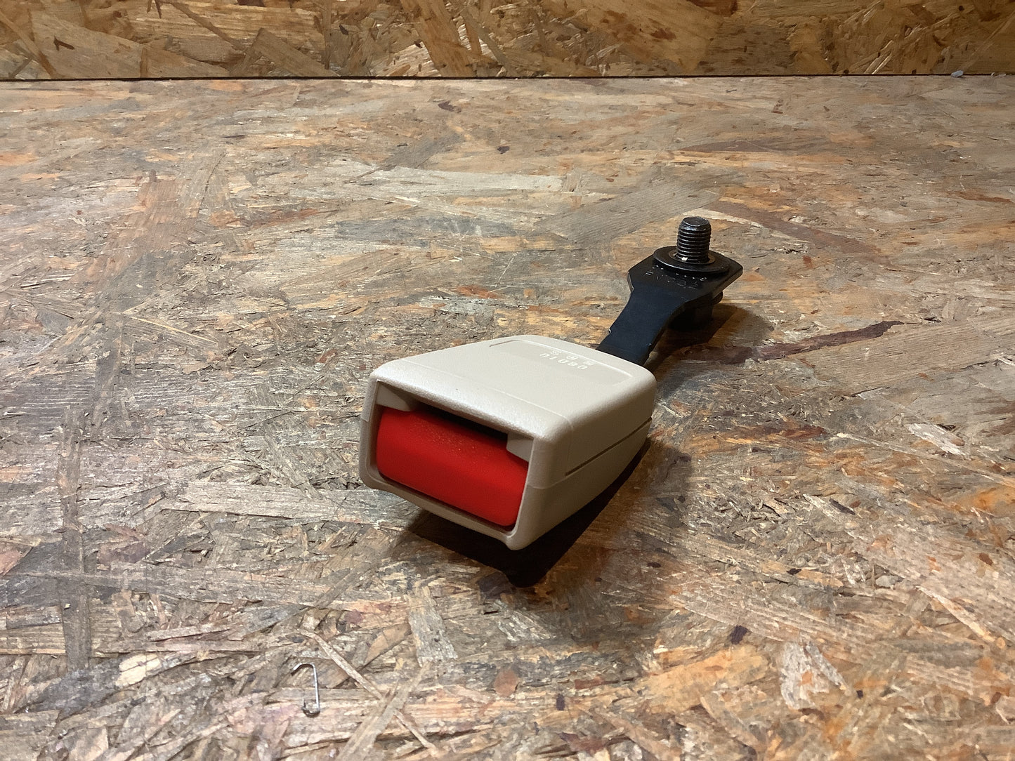 Chevrolet Aveo Anschnaller, Gurt vorne Original GM NEU