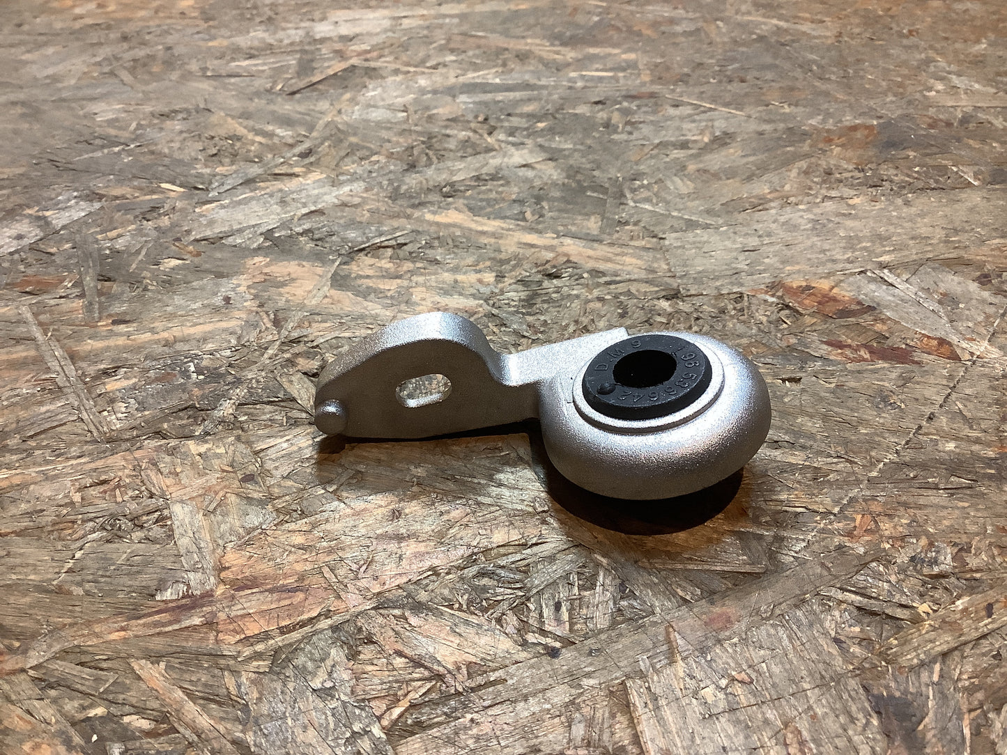 Chevrolet Aveo, Kalos Halterung an Kühler oben links Original GM NEU