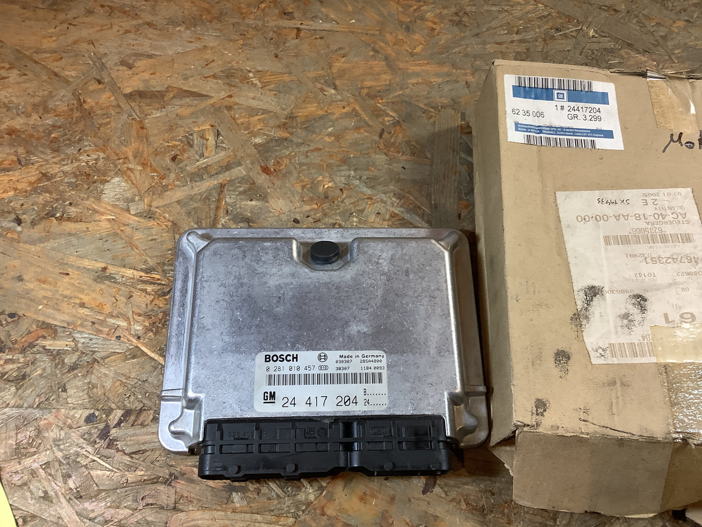 Omega B Motor Steuergerät Original GM NEU