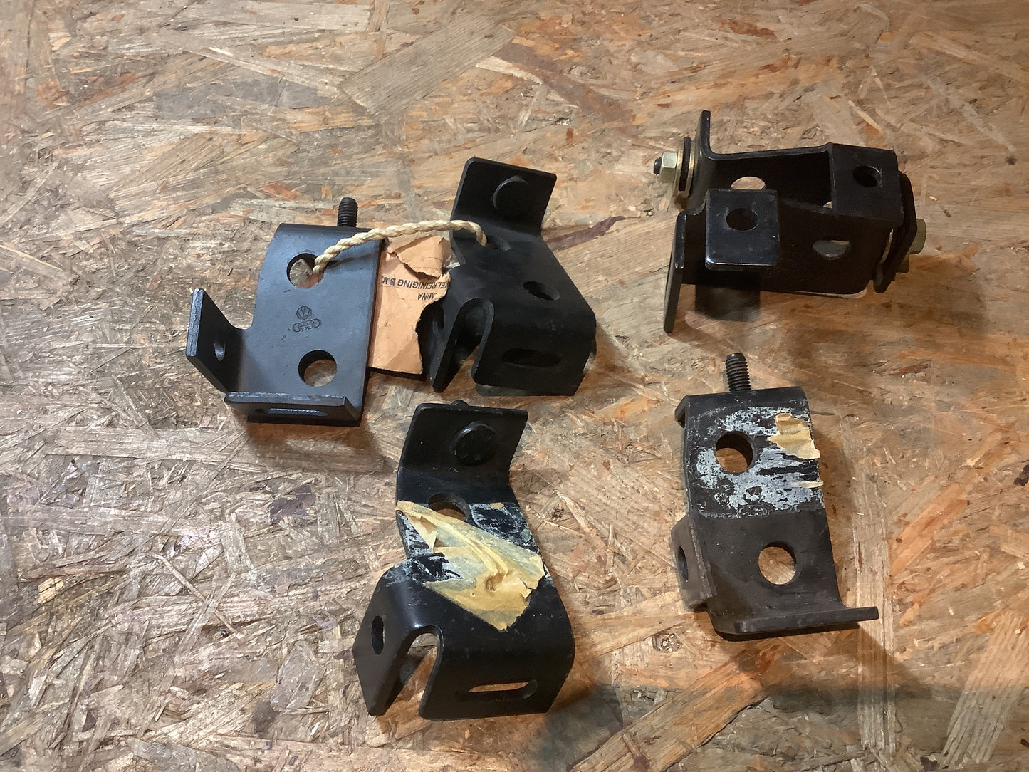 VW Polo 86c Stoßstangenträger-Set Original VW NEU