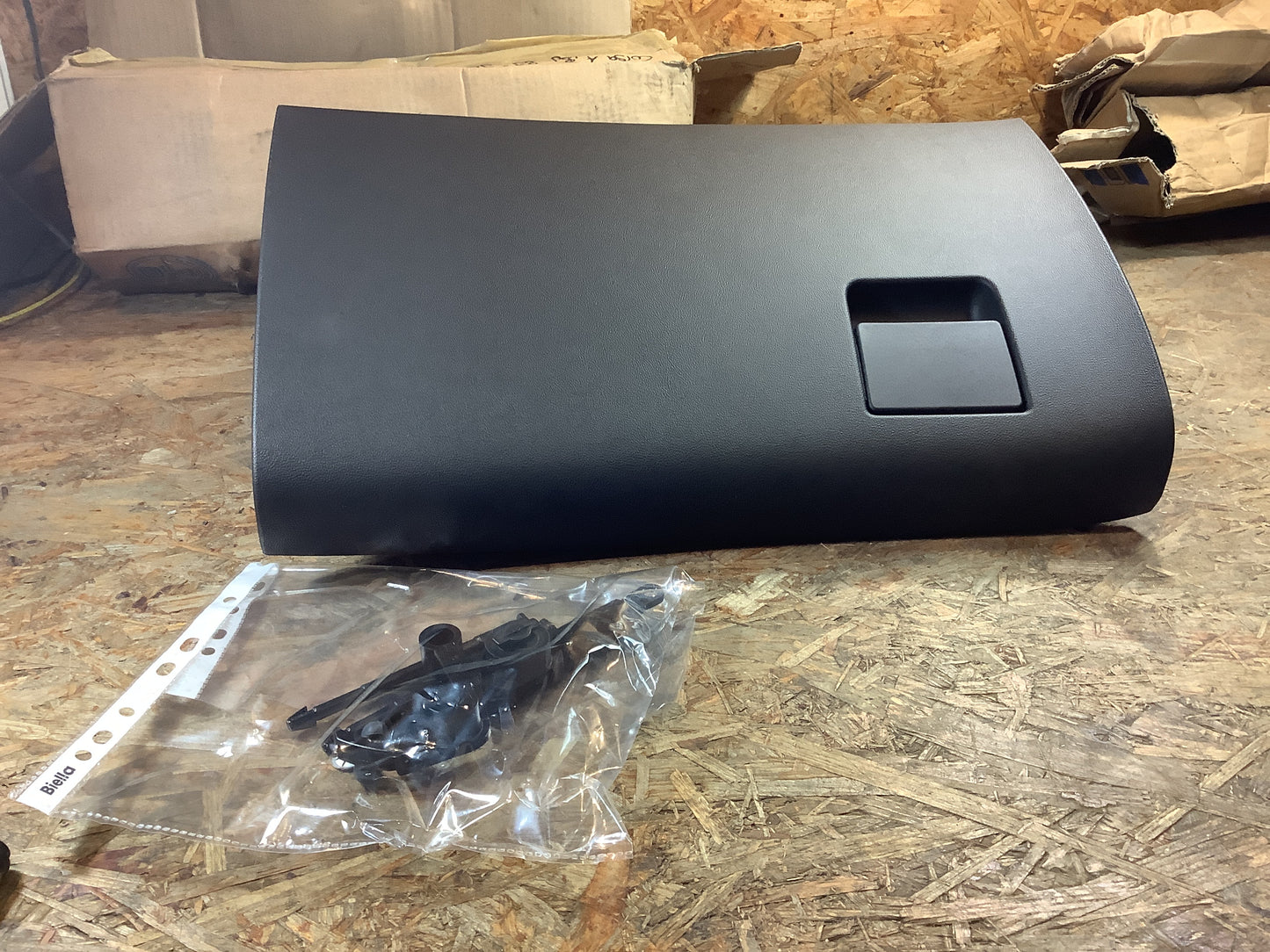 Opel Insignia A Handschuhfach Original GM NEU