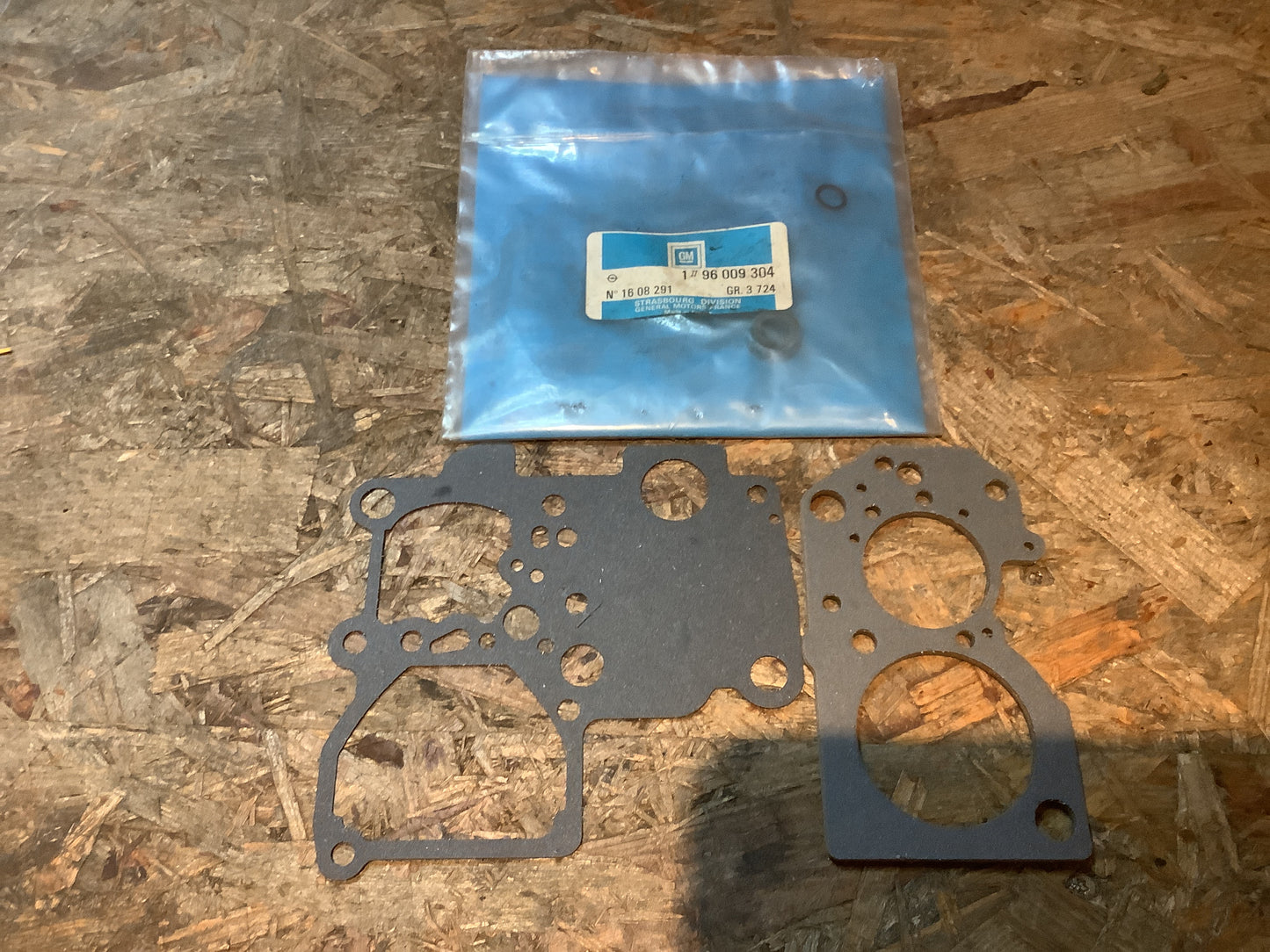 Opel Ascona B 2.0S, Manta B 2.0S, Rekord E 2.S Dichtungssatz Vergaser Original GM NEU