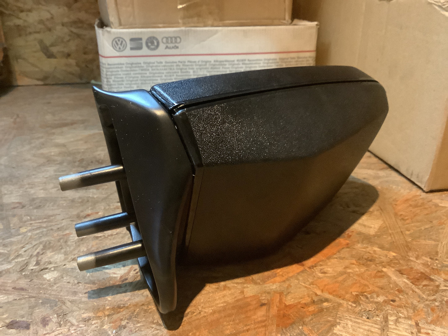 Vw Passat 32B Außenspiegel links Original Genuine Parts NEU