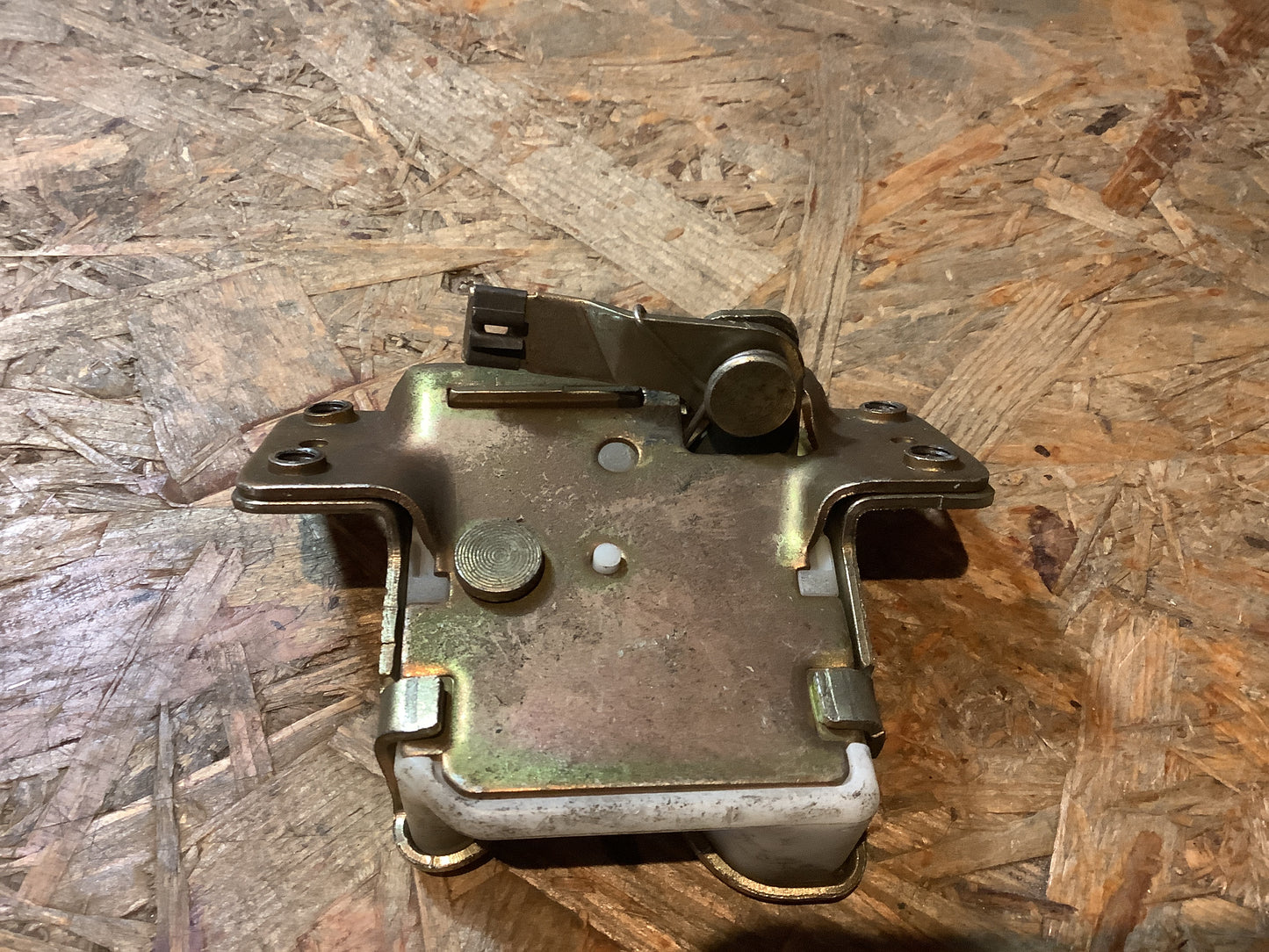 Opel Kadett D Heckklappenschloss Original Opel NEU