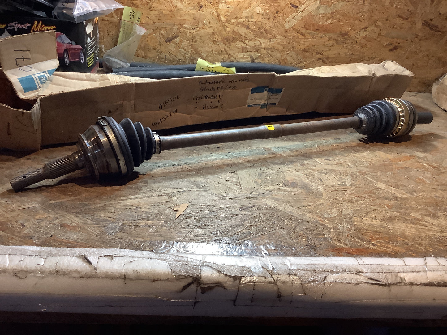 Opel Kadett D/E Opel Ascona C Antriebswelle vorn rechts Getriebe F16/F20 Original GM NEU