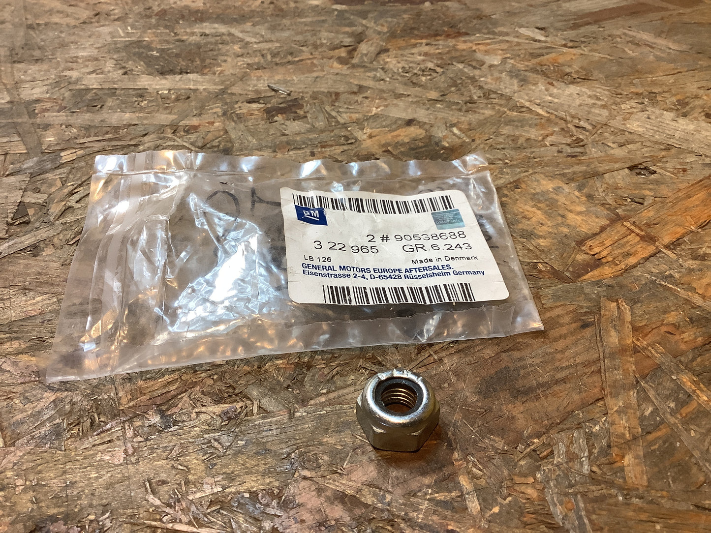 Corsa B, Tigra A Mutter an Spurstange Original GM NEU