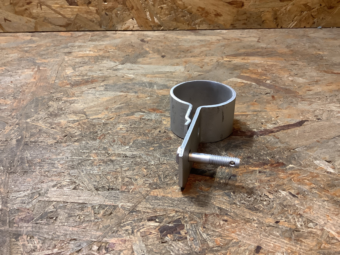 Mitsubishi Auspuffschelle Original Mitsubishi NEU