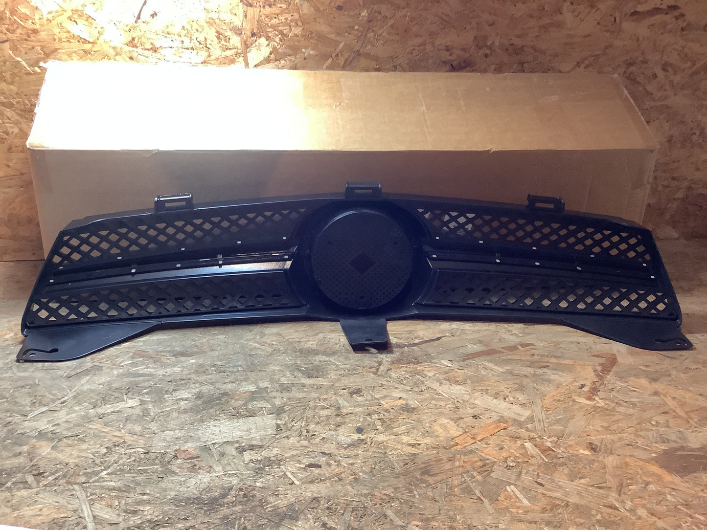 Sport Grill Gloss Black für Mercedes CLS (C219) 2004-2008 Modell GRIMB0064