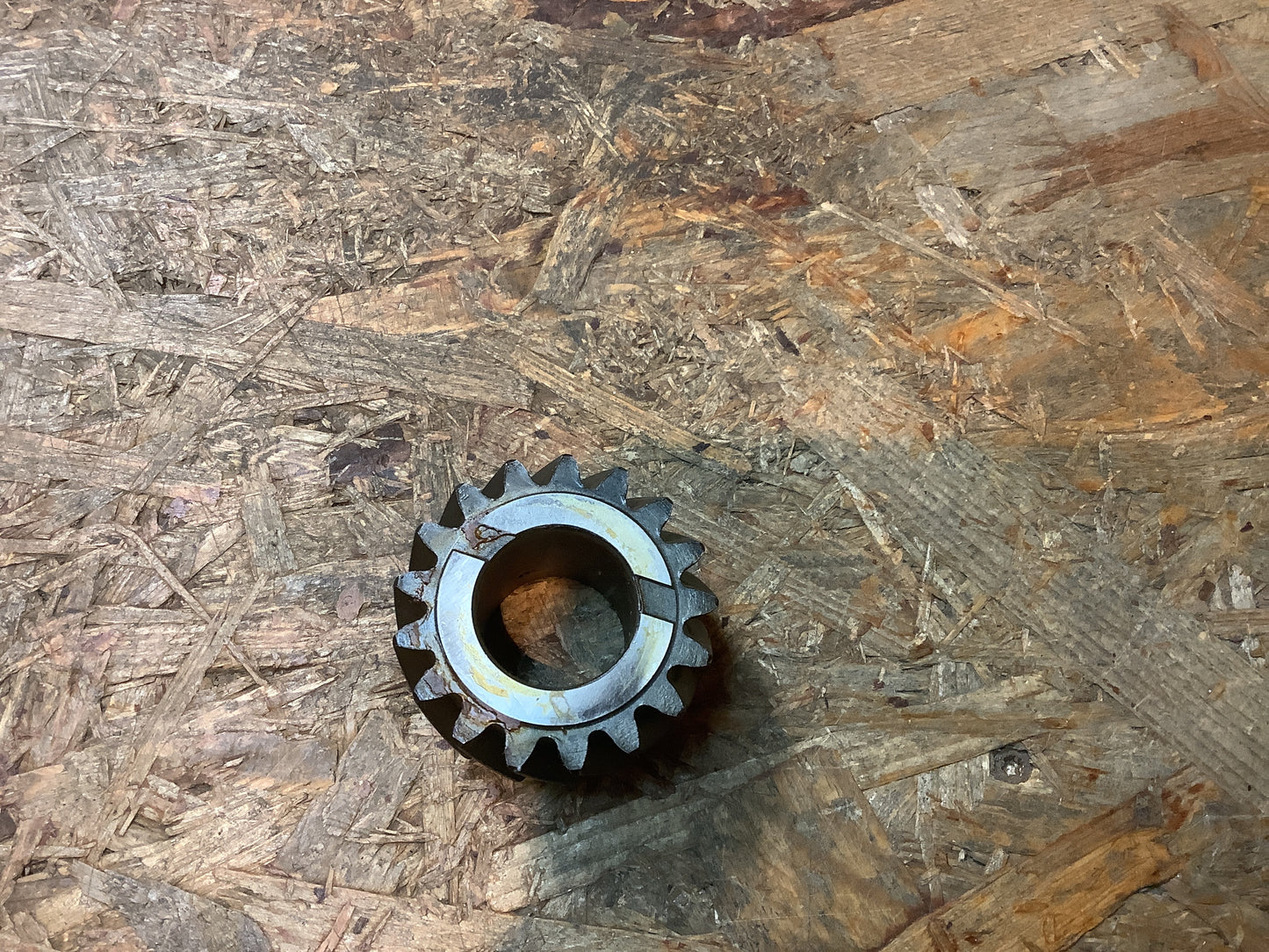 Mitsubishi Triton Zahnrad, Rückwärtsgang Original Mitsubishi NEU