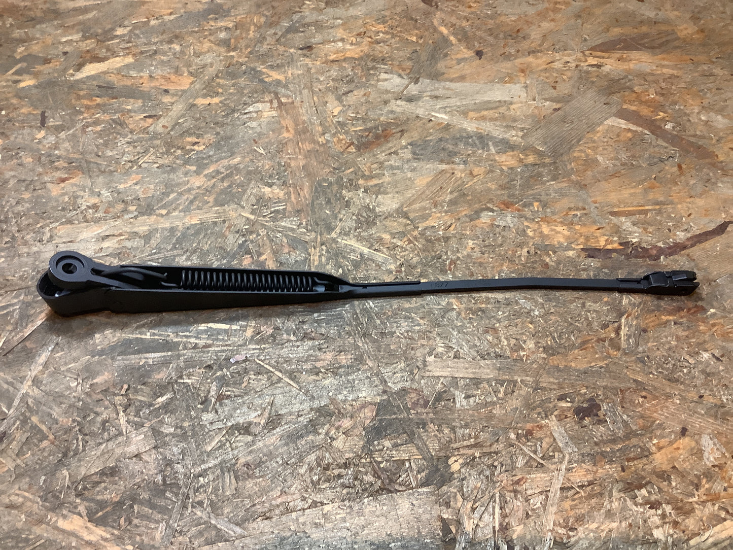 Mitsubishi Fuso Wischerarm, Heckscheibe Original NEU