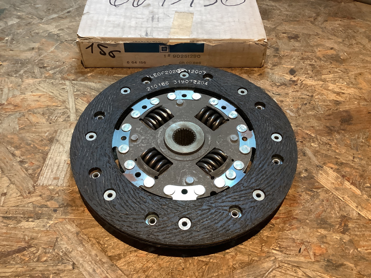 Opel Kadett E Kupplungsscheibe Original GM NEU