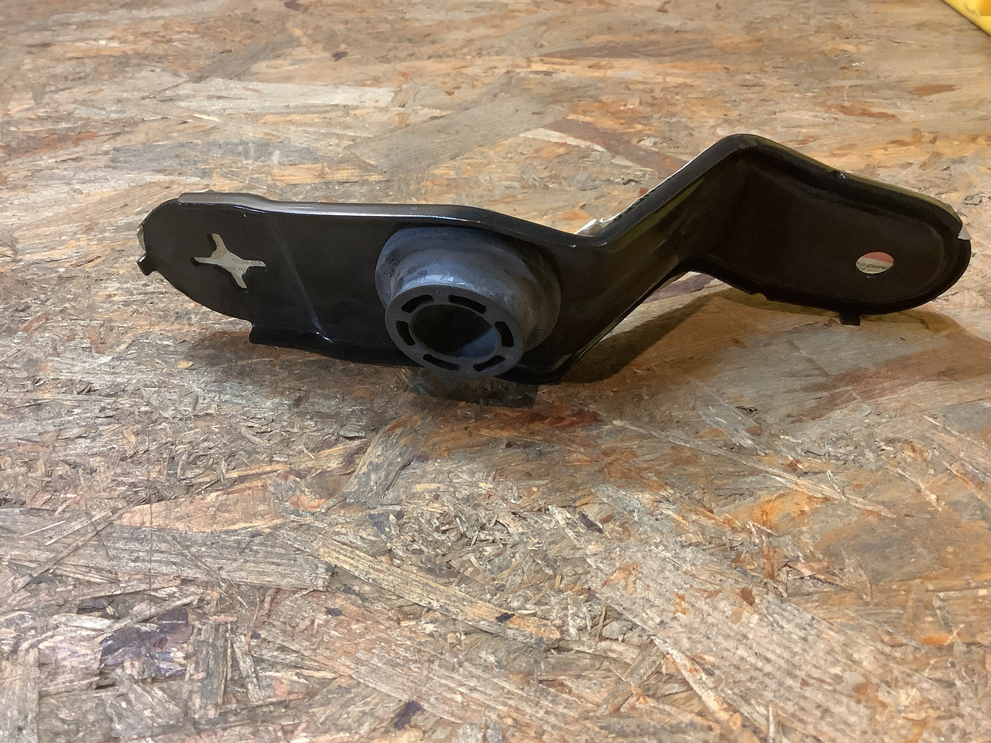 Chevrolet Captiva (C100/C140) Halter, Kühler, obere Säule, links Original GM NEU