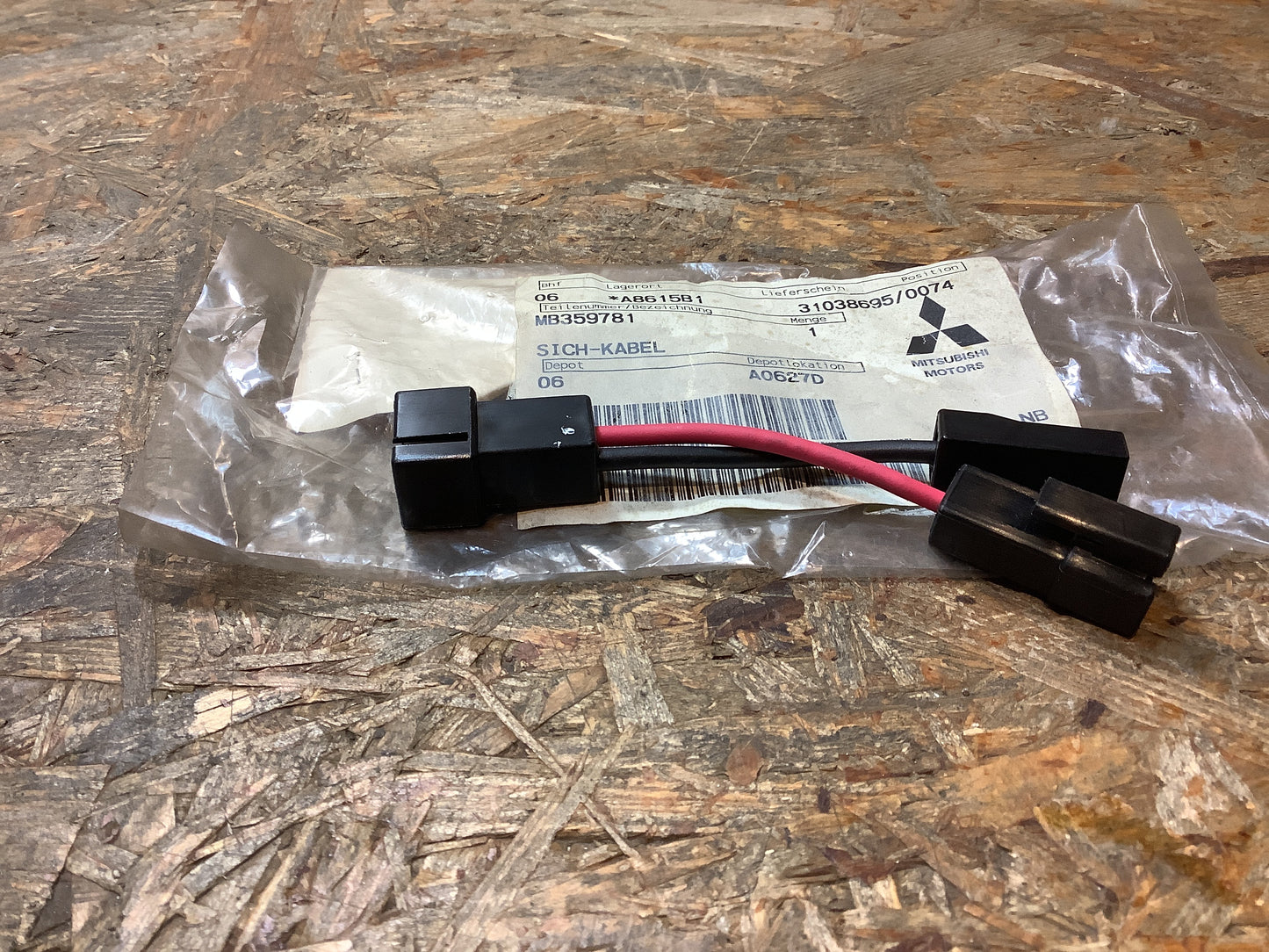 Mitsubishi Colt Lancer Sicherung Verkabelung Original Mitsubishi NEU