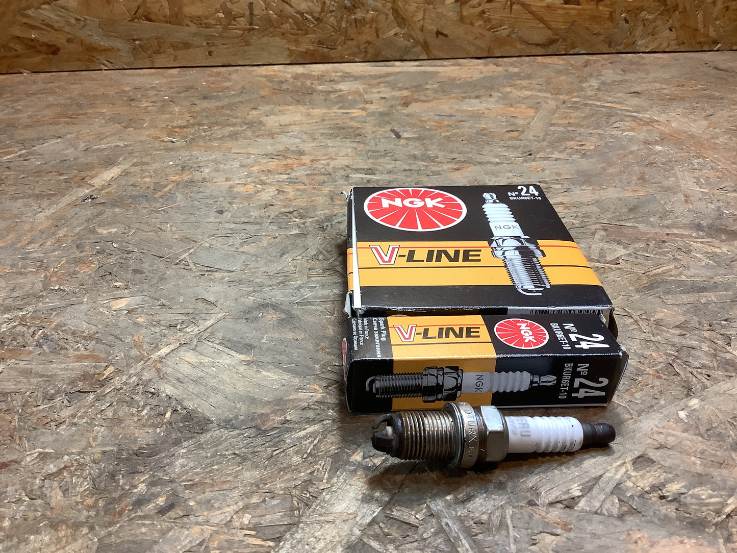 Mercedes, Seat, Skoda, VW Zündkerzensatz Original NGK NEU