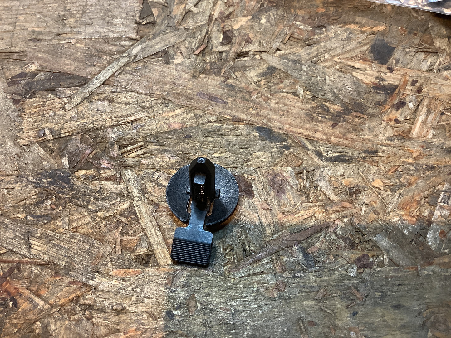 Opel Ascona C Montageklammer Schraubenclip Befestigung Gepäckträger NEU