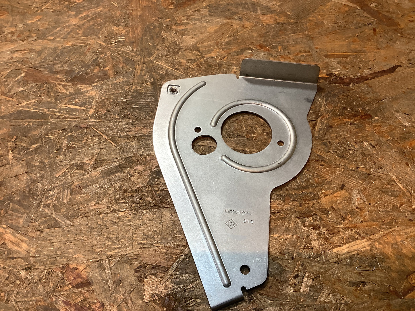 Mitsubishi Carisma Abdeckung Zahnriemen unten Original NEU