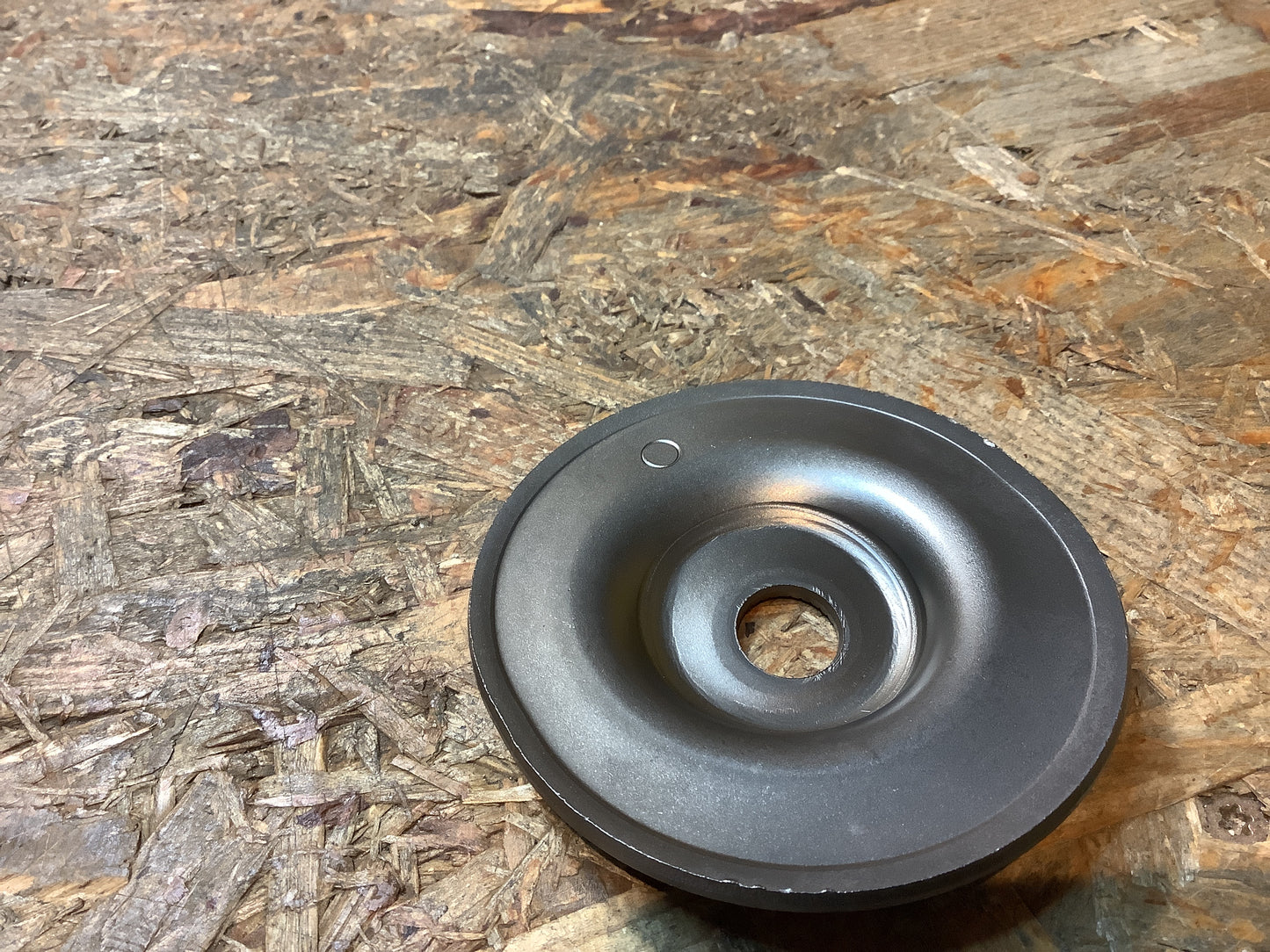 Mitsubishi Unterlegscheibe, Querlenker hinten Original Mitsubishi Neu