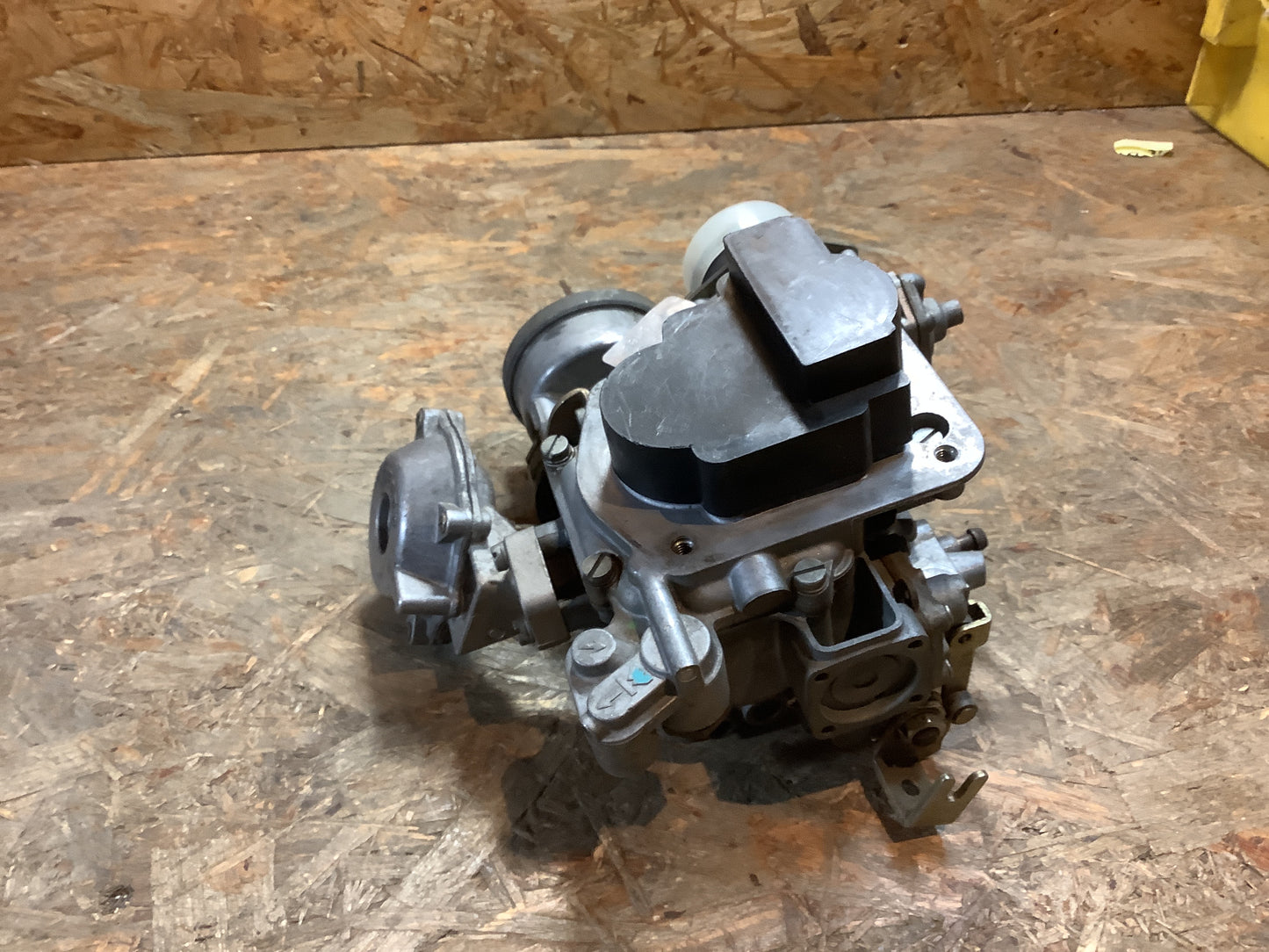 Ford Sierra 2.0, Ford Granada 2.0, Ford Scorpio 2.0 Vergaser Weber 30/34, Auslagerbestand Original Weber GEBRAUCHT