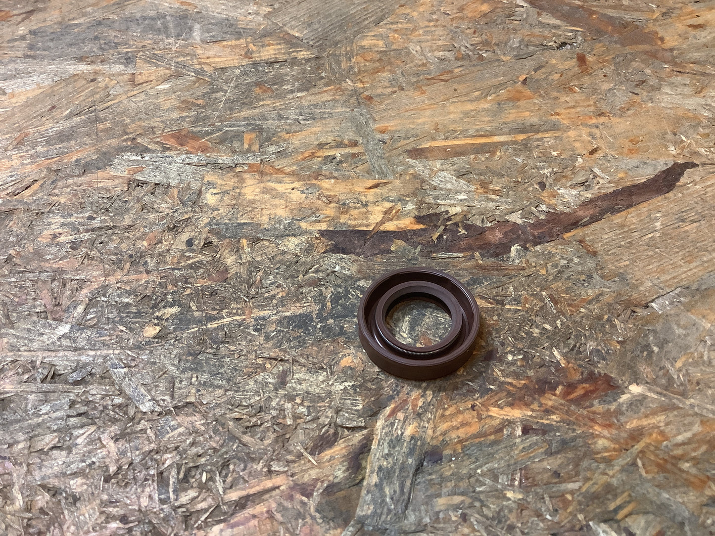 Mitsubishi Triton, L200/L300, Pajero, Montero Wellendichtring Original Mitsubishi NEU