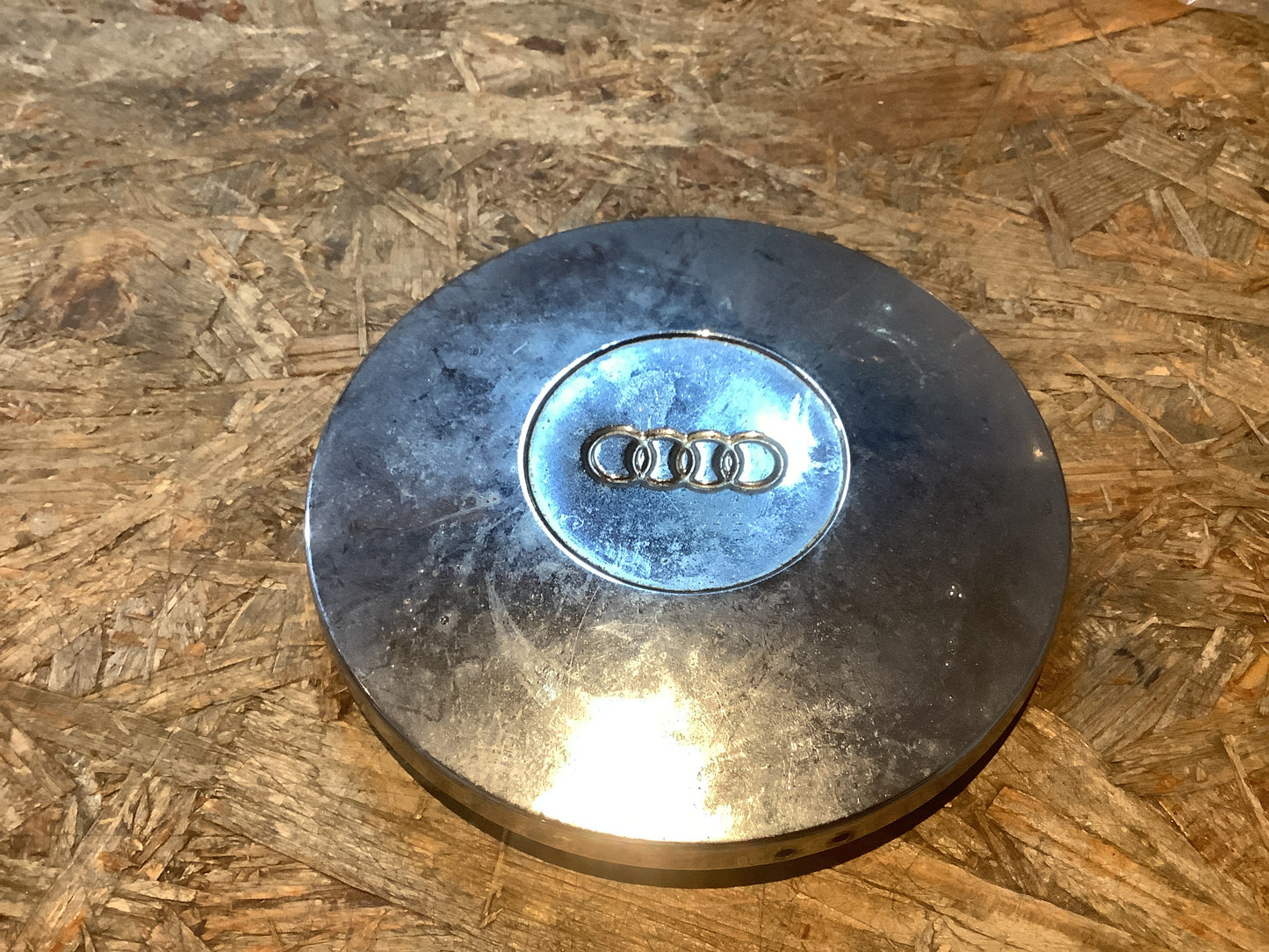 Audi 80/90/B2 Radkappe Original Audi VW NEU aus Altbestand